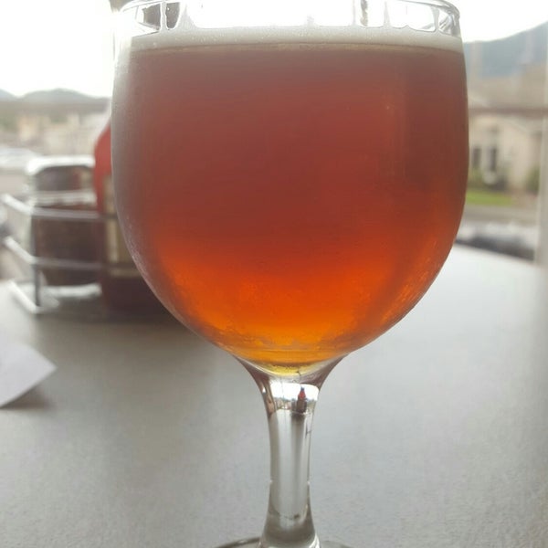 Photo taken at Wild River Brewing &amp; Pizza Co. by Beer G. on 6/28/2018