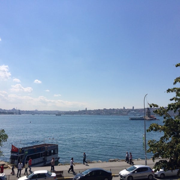 Das Foto wurde bei Salacak Cafe von Mustafa Ç. am 6/22/2014 aufgenommen