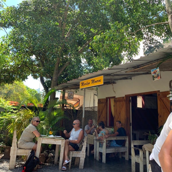 La Roche Cari Chez Marilyn Monroe - Cajun and Creole Restaurant