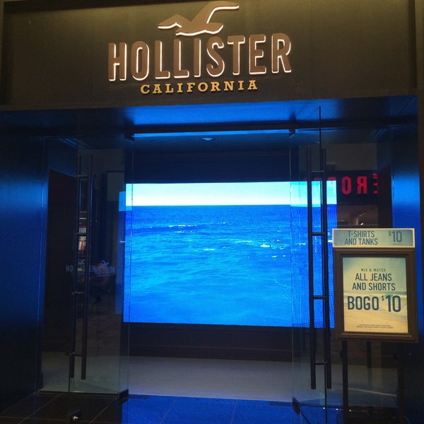 Photos at Hollister Co. Clothing Store in El Centro