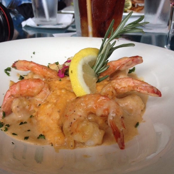 BBQ Shrimp at lunch - big shrimp served over bell pepper saturated grits. Pretty good. Get the crab an gratin while you're at it.