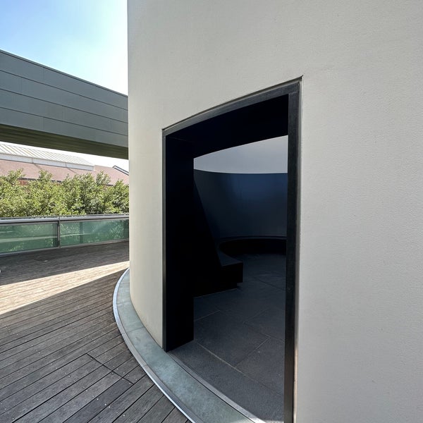 The Color Inside (Turrell Skyspace) University of TexasAustin