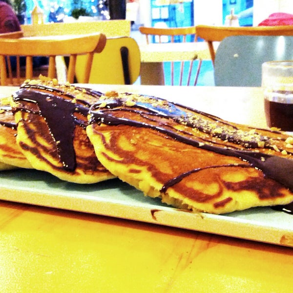 Superb pancakes, enough for two.