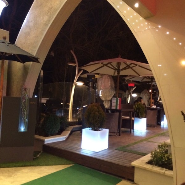 Аморино кафе