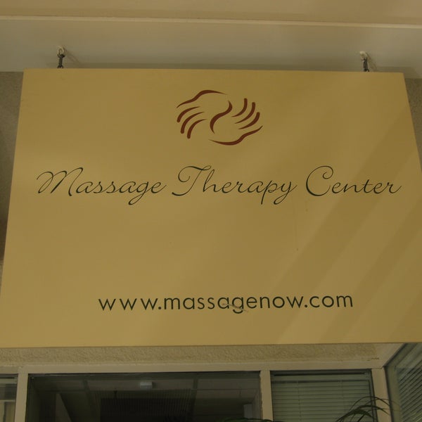 Снимок сделан в Massage Therapy Center пользователем Massage Therapy Center 11/22/2013