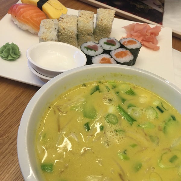Снимок сделан в My Wok &amp; Sushi пользователем Sanita M. 9/18/2016