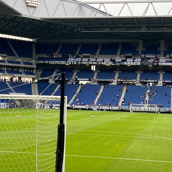 Fotografii Na パナソニックスタジアム吹田 ビジターゴール裏 2 Podskazki Ok Ot Posetitelej 947