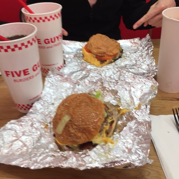 Photo taken at Five Guys by Alberto A. on 12/29/2016