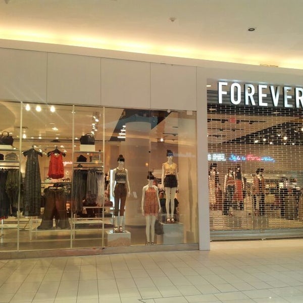 Fotos de Forever 21, Imagens de Forever 21 sem royalties