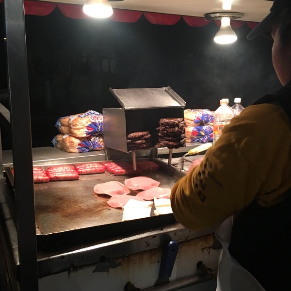 Hamburguesas Mac Lomas - Hamburguesería