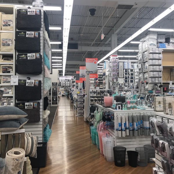 Bed Bath & Beyond Furniture and Home Store in Downers Grove