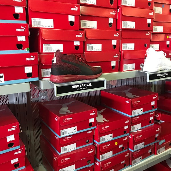 Puma pleasant prairie outlet deals