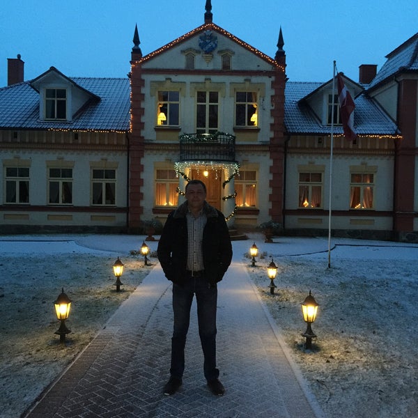 Das Foto wurde bei Mārcienas Muiža / Marciena Manor von Dainis L. am 12/21/2014 aufgenommen