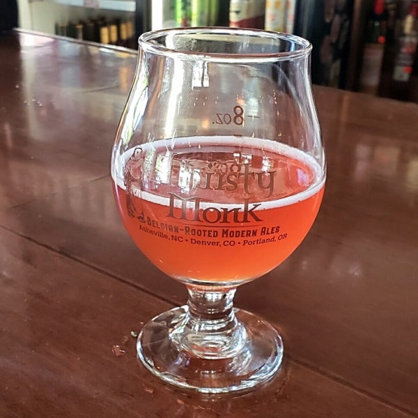 9/22/2018에 Ken J.님이 Thirsty Monk Brewery &amp; Pub에서 찍은 사진