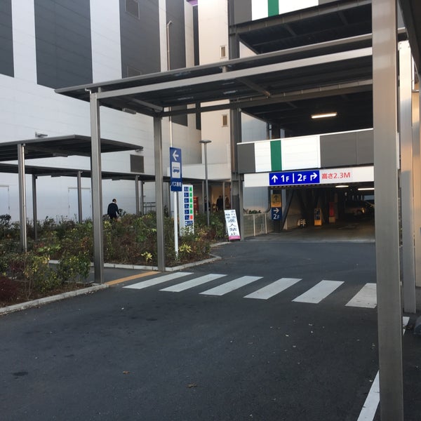 Photos At イオンモール春日部バス停 春日部市 埼玉県