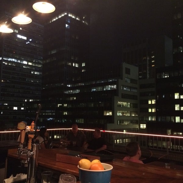 Photo taken at Henry&#39;s Roof Top Bar - @RSHotel by Xavi G. on 5/27/2014