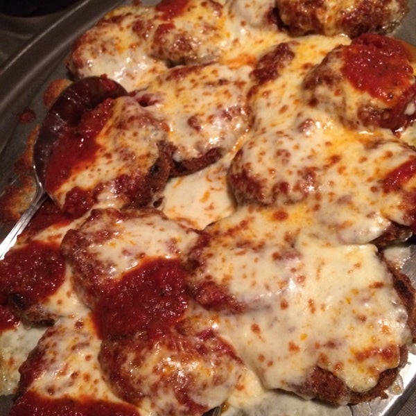 Mama Luna s Restaurant Cragin 5109 W Fullerton Ave
