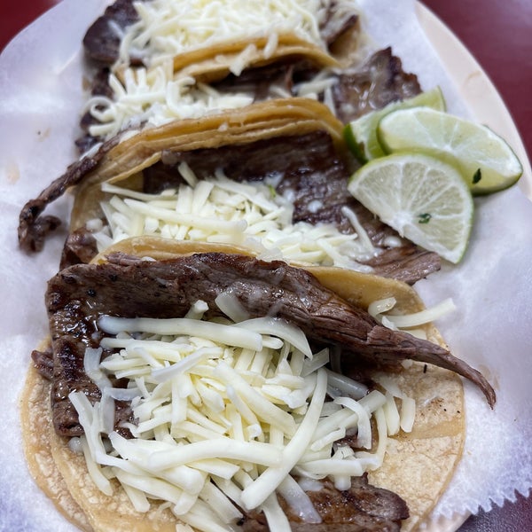 Los Burritos Tapatios 18 tips