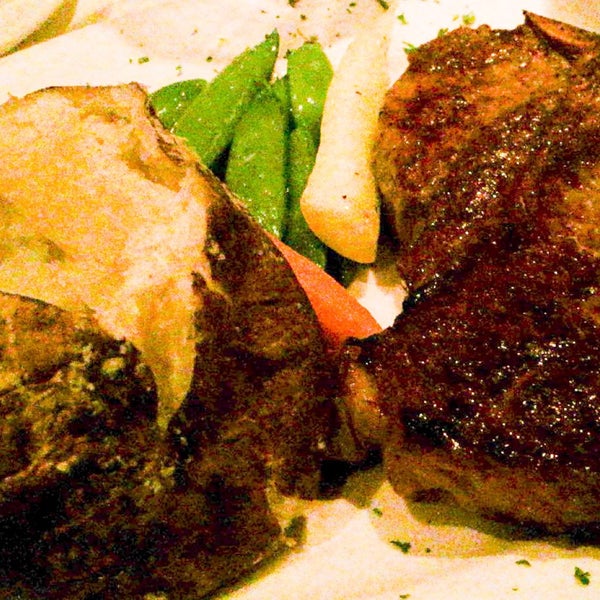 7/10/2015にcron204 S.がDonovan&#39;s Steak &amp; Chop House - Gaslampで撮った写真
