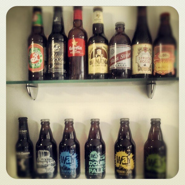 Foto tirada no(a) Bier Prosit Cervejas Especiais por Eduardo F. em 12/7/2012