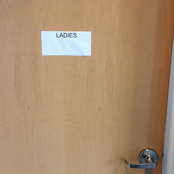 Buzzy's Roast Beef American Restaurant in Beacon Hill