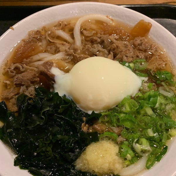 Foto tirada no(a) U:Don Fresh Japanese Noodle Station por Ellen H. em 10/11/2019