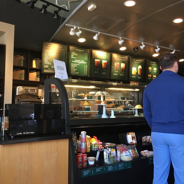 Starbucks 5 tips from 944 visitors