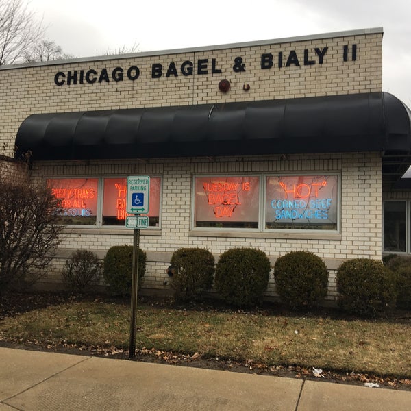 Chicago Bagel & Bialy 260 S Milwaukee Ave