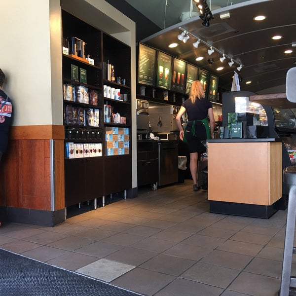 Starbucks 5 tips from 944 visitors