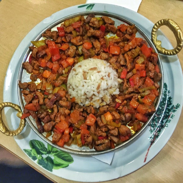 10/29/2015 tarihinde Ajda C.ziyaretçi tarafından Kilim Restaurant'de çekilen fotoğraf