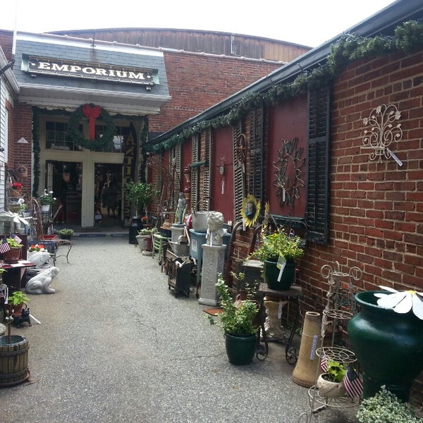 Historic Burlington Antiques Emporium Antique Store in Burlington