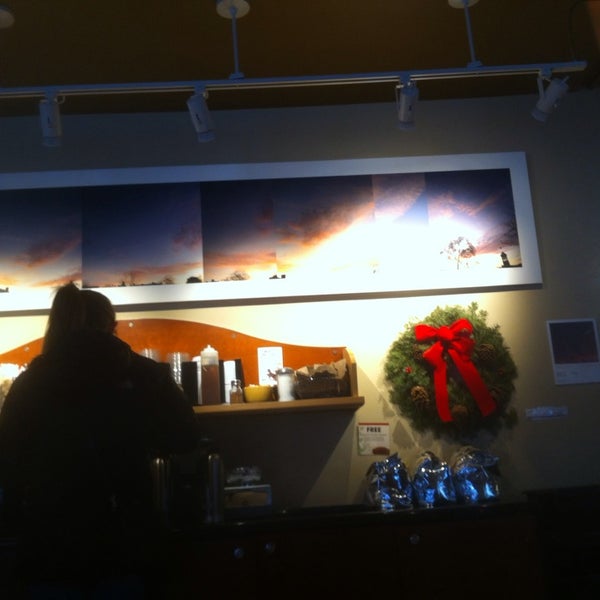 Photo taken at Sweetwaters Coffee &amp; Tea Kerrytown by PF A. on 1/11/2014