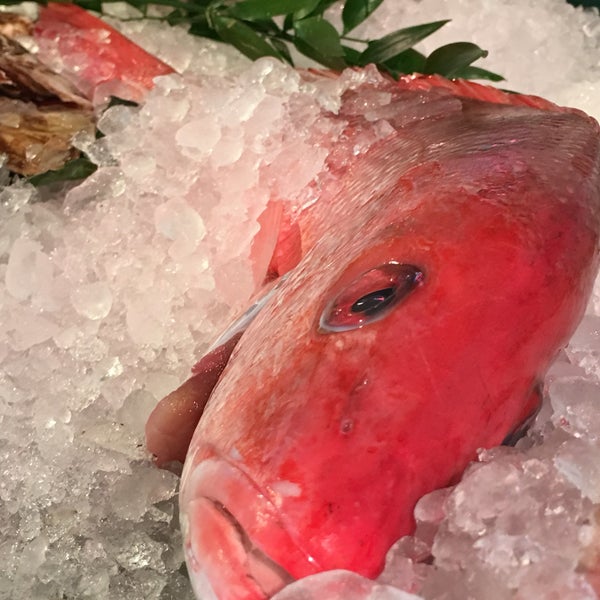 Das Foto wurde bei Monahan&#39;s Seafood Market von PF A. am 8/3/2019 aufgenommen