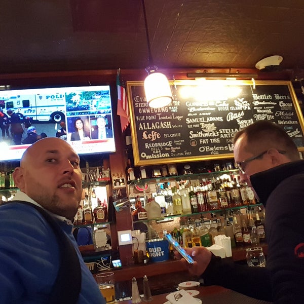 10/24/2018 tarihinde Ladislav V.ziyaretçi tarafından O&#39;Briens Irish Pub'de çekilen fotoğraf