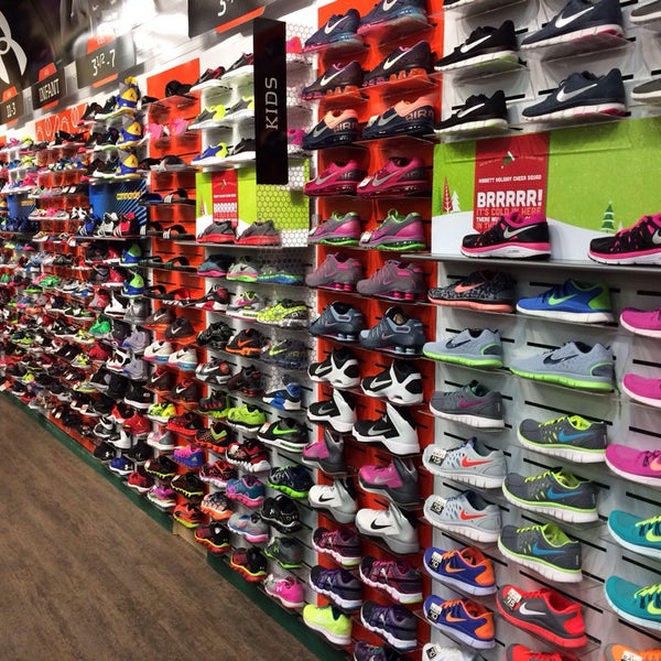 Hibbet shop sport shoes