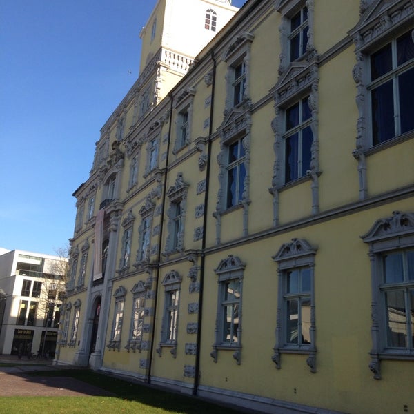 2/3/2014 tarihinde Mark G.ziyaretçi tarafından Schlosshöfe'de çekilen fotoğraf