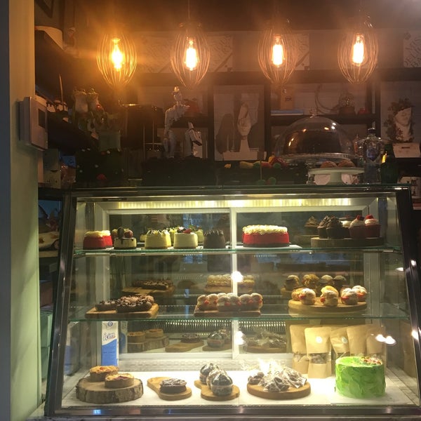 6/17/2019 tarihinde Muteredditruhziyaretçi tarafından Miss Delicious Bakery'de çekilen fotoğraf