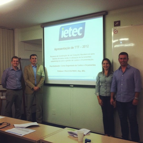 Foto scattata a Instituto de Educação Tecnológica (IETEC) da Ítalo C. il 11/8/2012