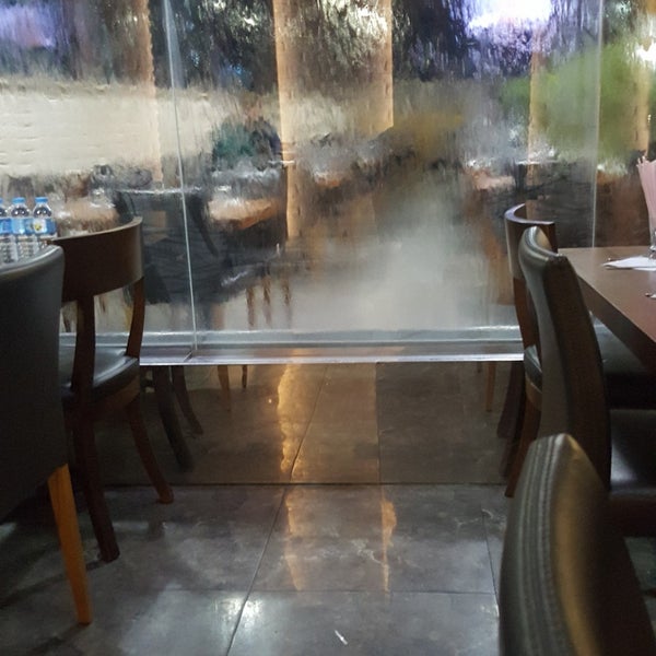 Photo taken at Şanlıurfa İskender Kebap Restaurant by Yaşar T. on 10/30/2017