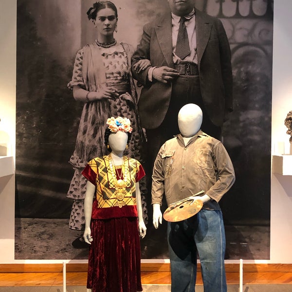 รูปภาพถ่ายที่ Museo Dolores Olmedo โดย Lu เมื่อ 10/13/2019