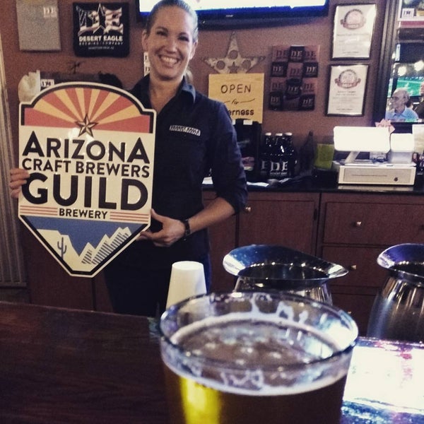 Photo taken at Desert Eagle Brewing Company by olllllo on 9/13/2015