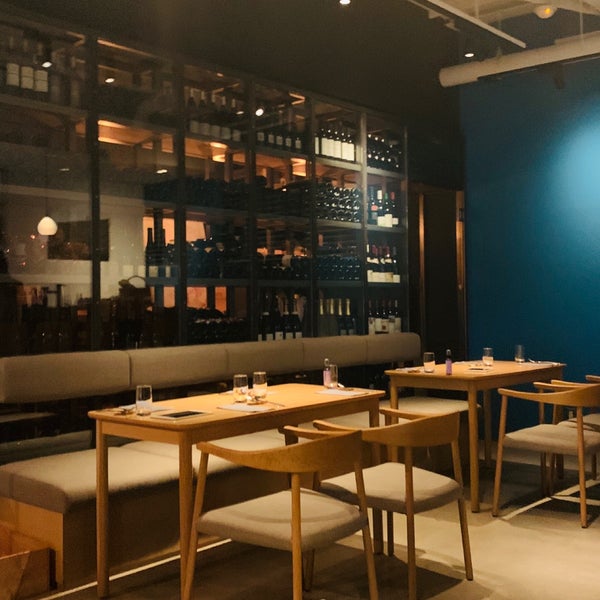 1/23/2019 tarihinde Sandra H.ziyaretçi tarafından Apéro Wine Bar'de çekilen fotoğraf