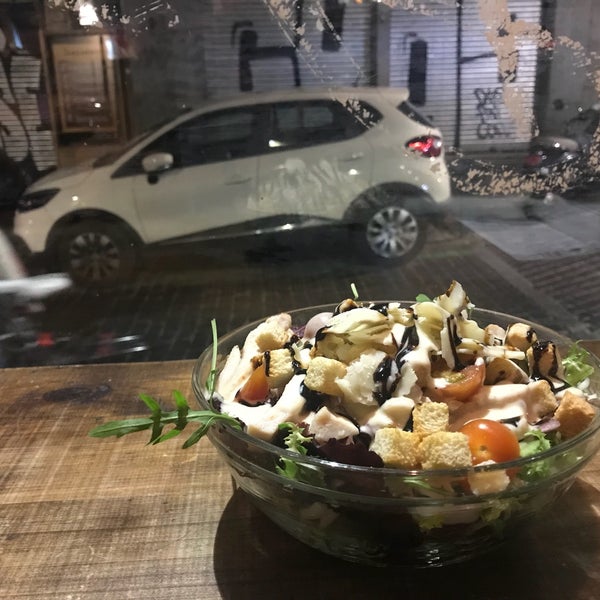 5/17/2018 tarihinde Anna A.ziyaretçi tarafından La Bicicleta Café'de çekilen fotoğraf