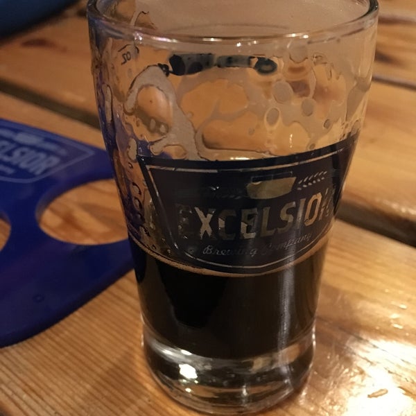 Foto scattata a Excelsior Brewing Co da Derek il 1/19/2019