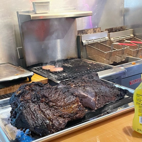 Woody's Bar & Grill Bar in Hartland