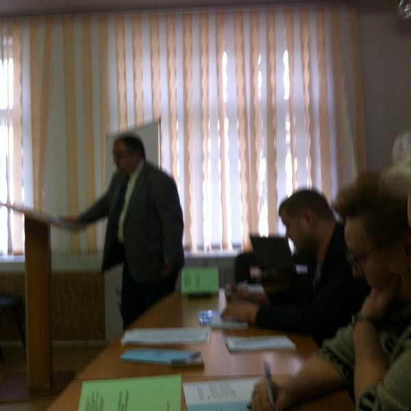 виэсу логотип. виэсу воронеж официальный сайт. воронежский институт экономики и социального управления. моау во воронежский институт экономики и социального управления. воронежский институт экономики и социального управления эмблема.