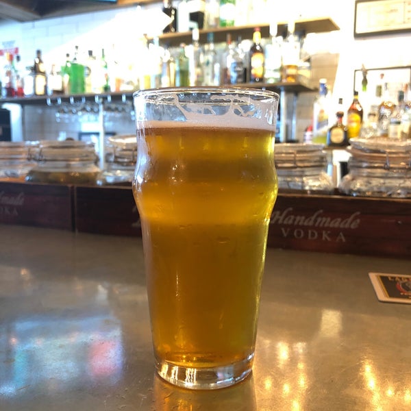 Photo taken at Lakefront Tap Room Bar &amp; Kitchen by Sean F. on 5/27/2019
