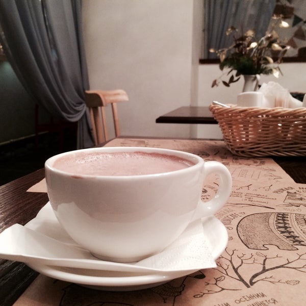 รูปภาพถ่ายที่ Муми Кафе โดย Katrin H. เมื่อ 12/20/2014