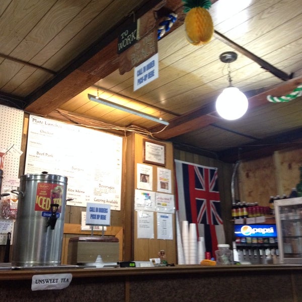 2/26/2014にNona J.がC&amp;H Hawaiian Grill in Killeen and Copperas Coveで撮った写真