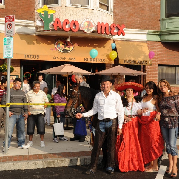 Foto tirada no(a) Taco Mex Restaurant por Taco Mex Restaurant em 11/27/2013